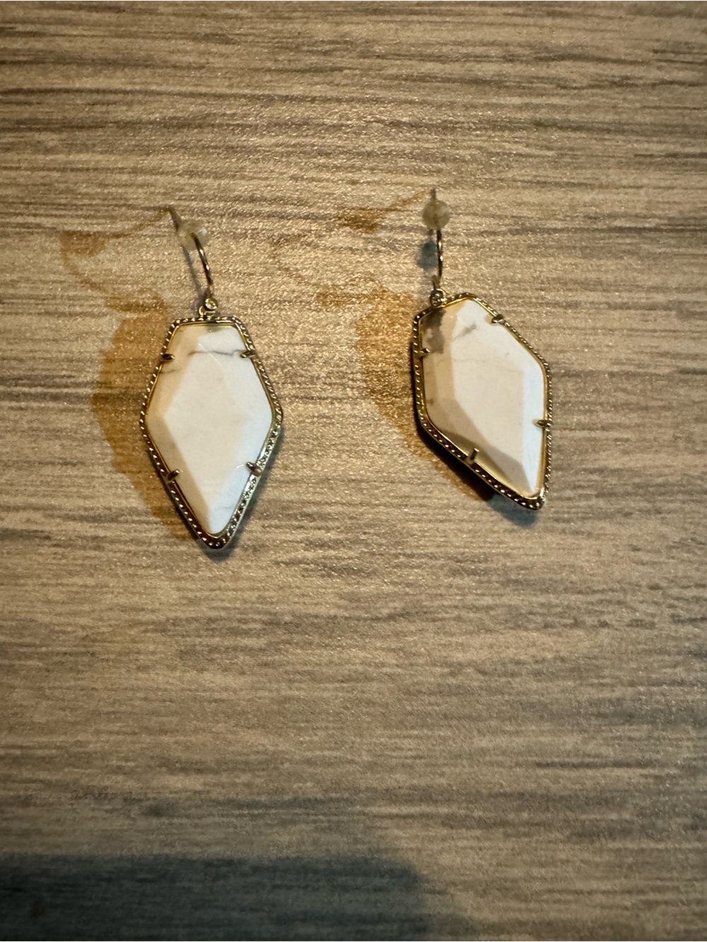 Kendra Scott White Howlite Kite Drop Earrings with Gold Frame
